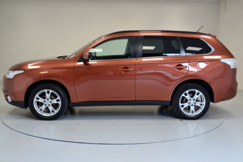 Mitsubishi Outlander 2.2 Di-D 4WD