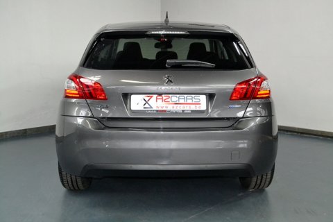 Peugeot 308 1.2I Allure